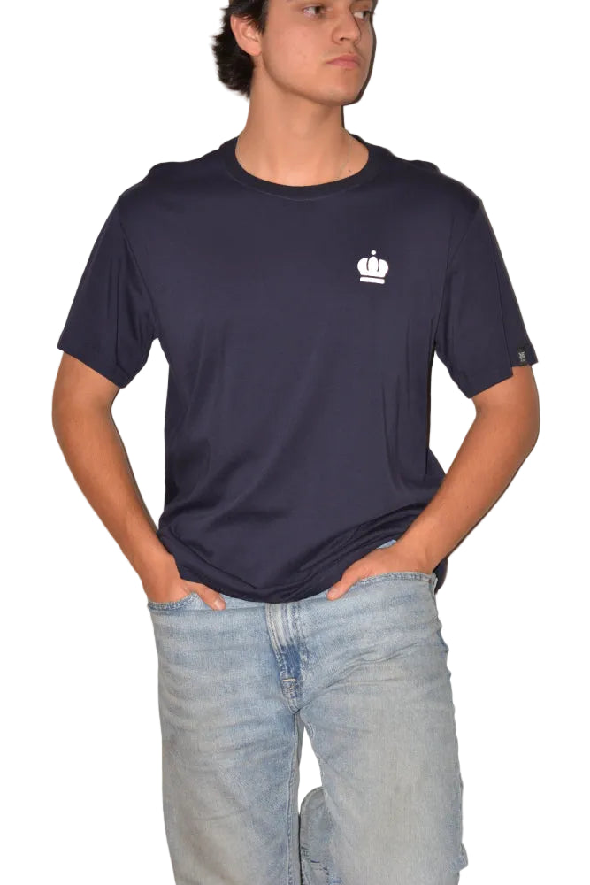 POLERA ALGODON PERUANO GAMUZADA DISEÑO DELANTERO CORONA