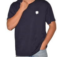 POLERA ALGODON PERUANO GAMUZADA DISEÑO DELANTERO TREBOL