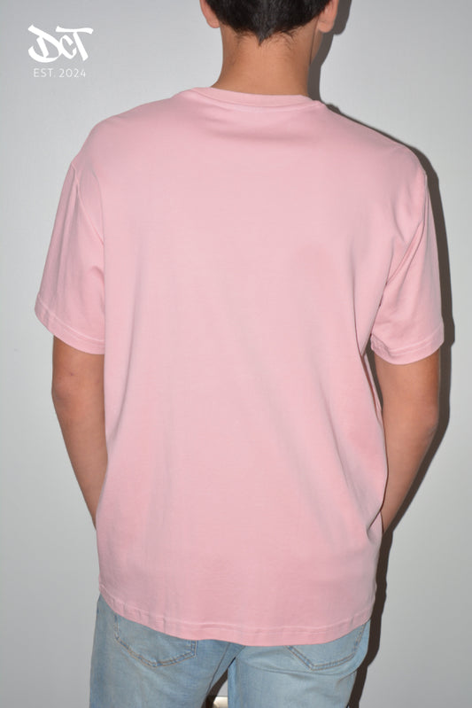 POLERA ALGODON PIMA GAMUZADA DISEÑO DELANTERO TREBOL