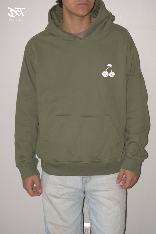 Poleron-franela-besos-guinda-Otoño-2025-Verde-Oliva